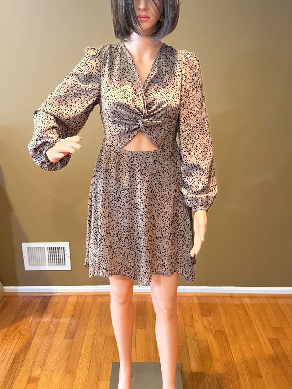 SHEIN Taupe Speckled Twist-Front Long Sleeve Dress